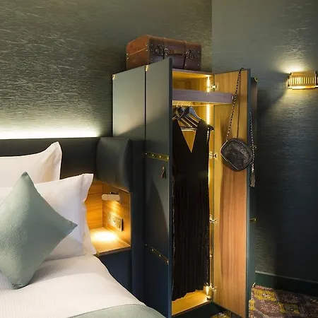 Liege Hotel Paris