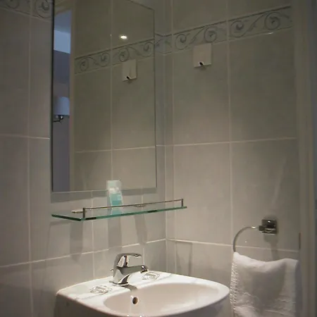 Liege Hotel 2*